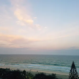 Zenith Ocean Front 3* Gold Coast